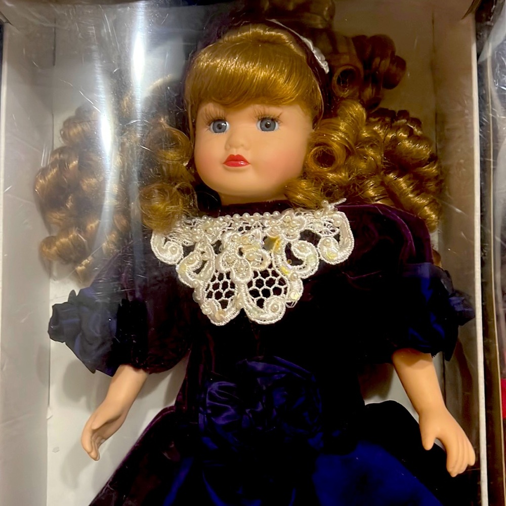 Victorian collection, genuine, porcelain doll by Melissa Jane, limited collector